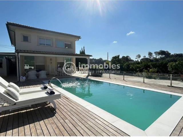 Villa en venta en Selva, Camarata