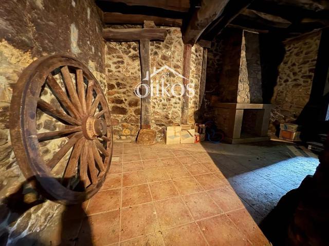 Villa en venta en Sequeros