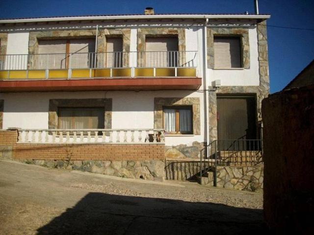 Villa en venta en Serón De Nágima