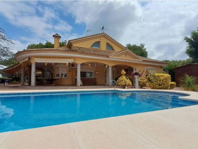 Chalet en venta en el Camp de Túria, Valencia