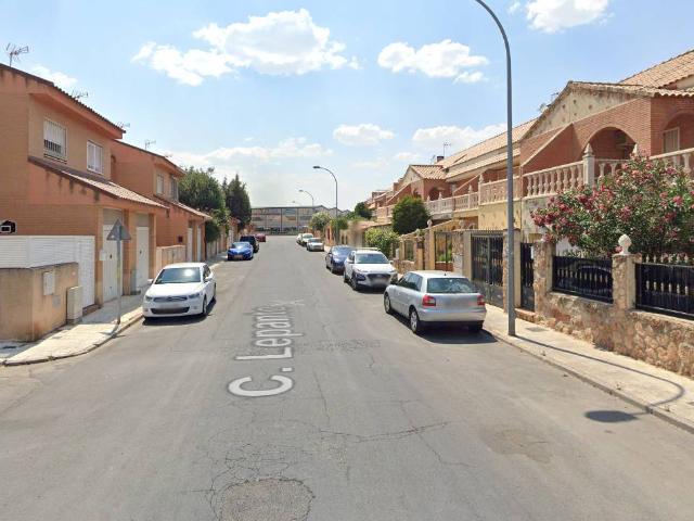 Villa en venta en Seseña