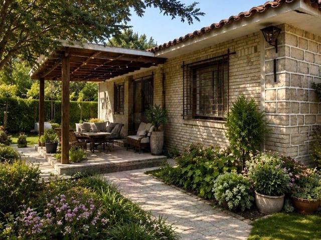 Chalet en venta en Sevilla La Nueva, Madrid