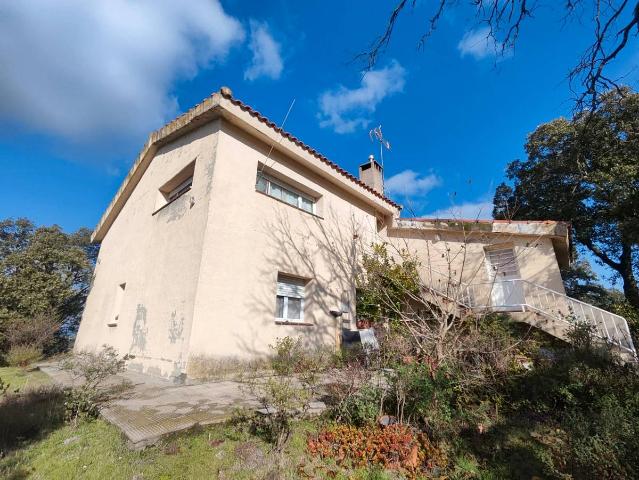 Chalet en venta en Sevilla La Nueva, Madrid