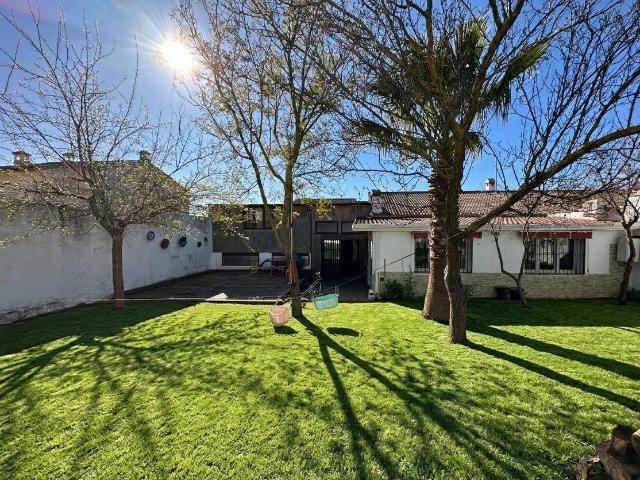Chalet en venta en Guadalteba, Andalucía