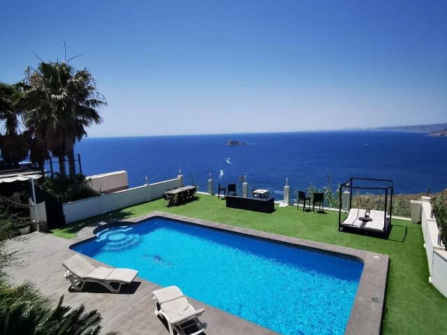 Villa en venta en Benidorm, el Calvari