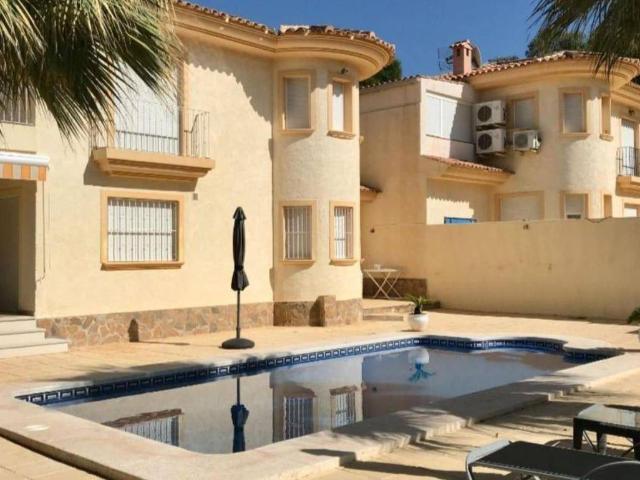 Villa en venta en Benidorm, el Calvari