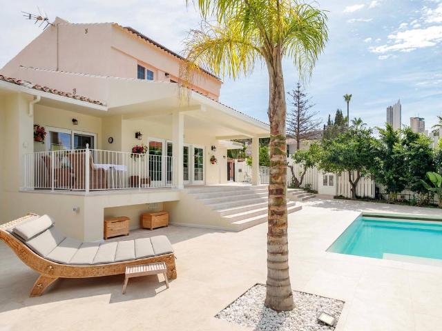 Villa en venta en Benidorm, el Calvari