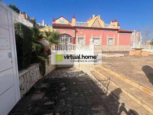 Villa en venta en Benidorm, el Calvari