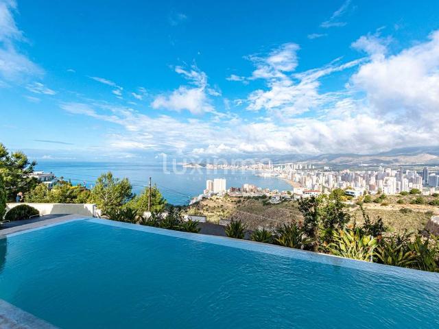 Chalet en venta en el Calvari, la Marina Baixa