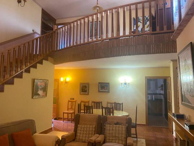 Chalet en venta en La Hoya de Buñol, Valencia