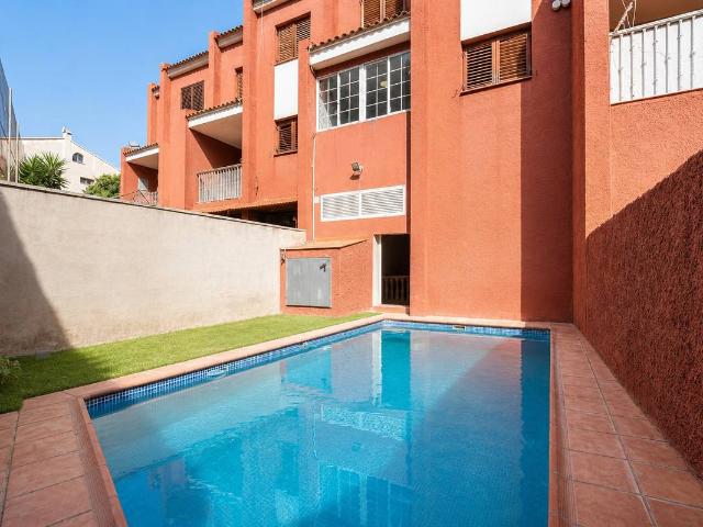 Chalet en venta en La Hoya de Buñol, Valencia