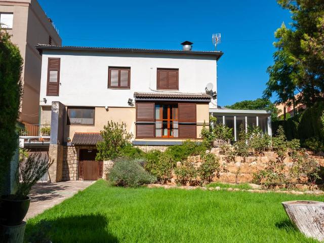 Chalet en venta en Siete Aguas, València / Valencia