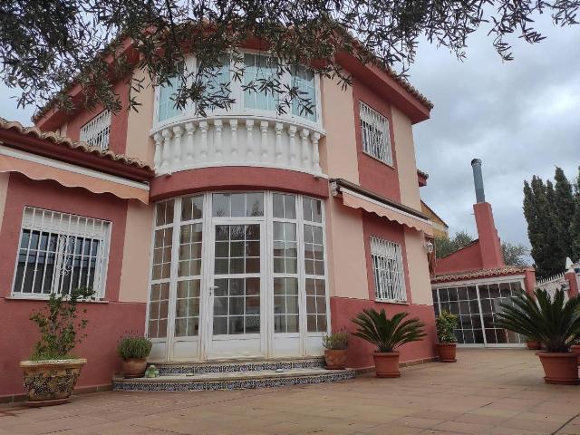 Chalet en venta en La Hoya de Buñol, Valencia