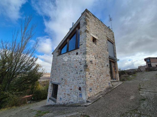 Chalet en venta en Sigüenza, Castilla-La Mancha