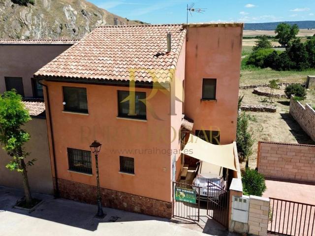 Chalet en venta en Sigüenza, Castilla-La Mancha