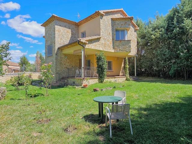 Chalet en venta en Santo Tomé Del Puerto, Segovia