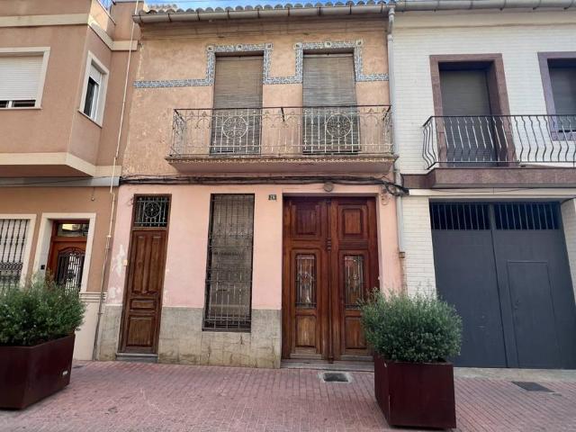 Chalet en venta en Silla, València / Valencia