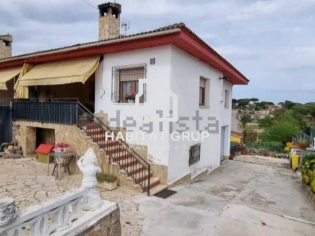 Villa en venta en Sils