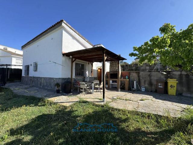 Villa en venta en Sils