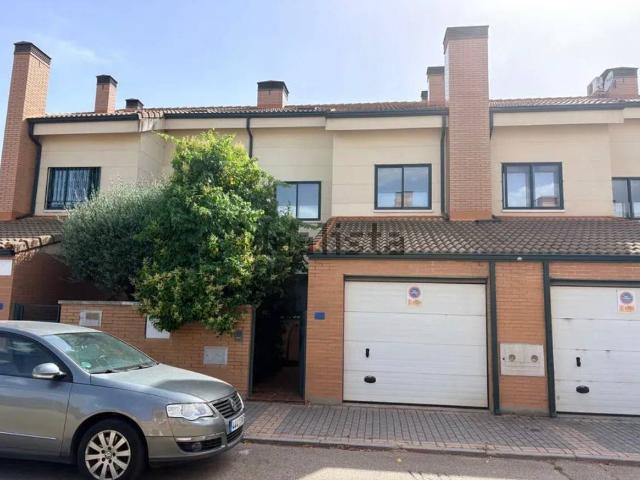 Chalet en venta en Canedos, Simancas