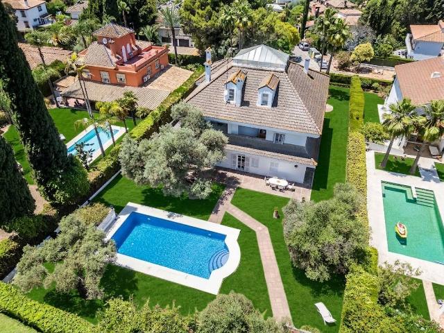 Chalet en venta en Mairena Pueblo, Mairena Del Aljarafe