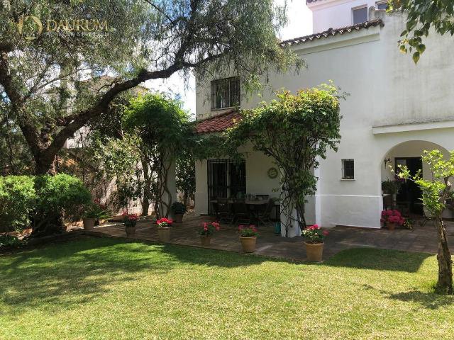 Chalet en venta en Mairena Pueblo, Mairena Del Aljarafe