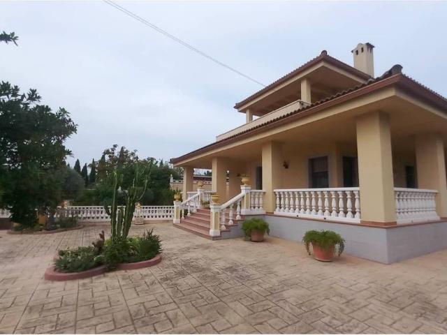 Villa en venta en San Vicente Del Raspeig, la Borinquen