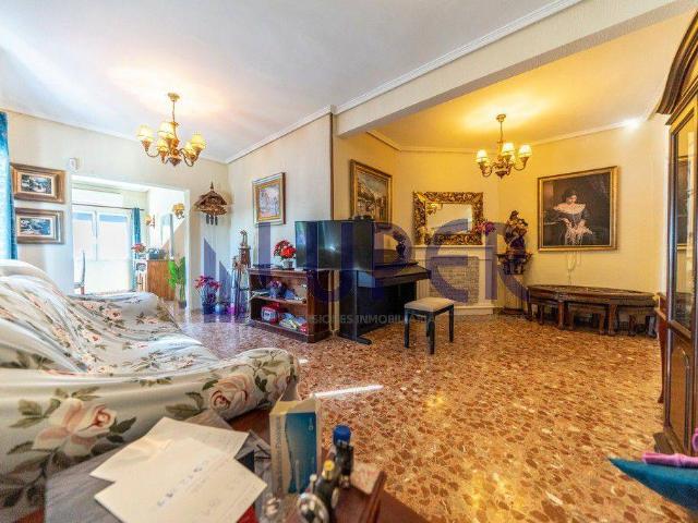 Villa en venta en San Vicente Del Raspeig, la Borinquen