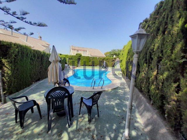 Chalet en venta en San Vicente Del Raspeig, la Borinquen