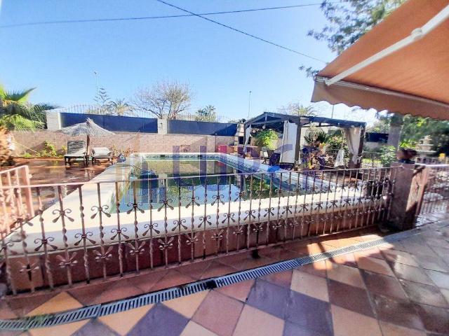 Chalet en venta en San Vicente Del Raspeig, la Borinquen