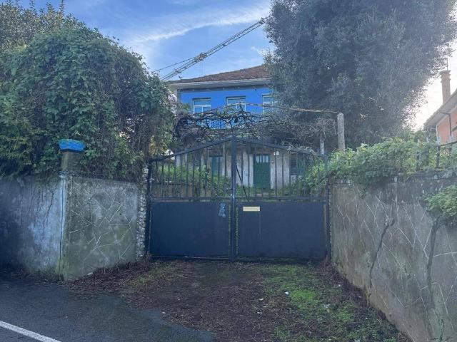 Chalet en venta en Cidade Vella, A Coruña