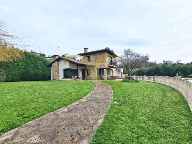 Chalet en venta en Gijón, Asturias