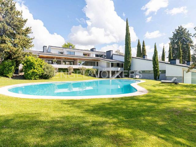Villa en venta en Pozuelo De Alarcón, Pozuelo Estación