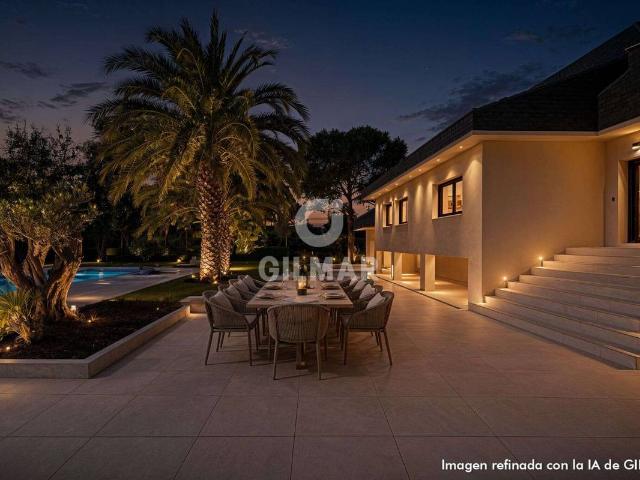 Chalet en venta en Pozuelo Estación, Pozuelo De Alarcón