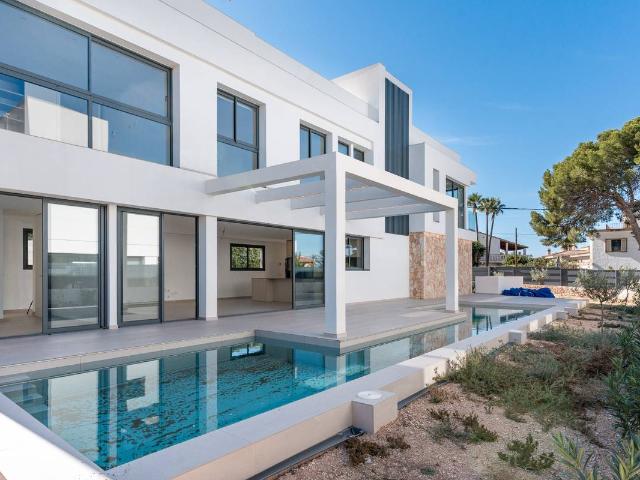 Villa en venta en Llucmayor