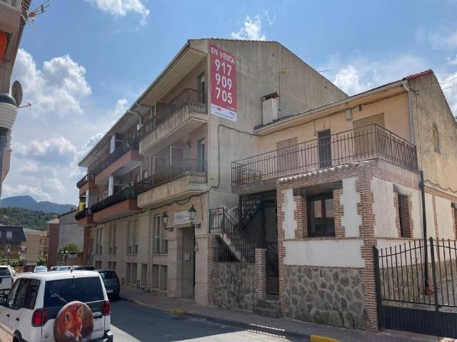 Villa en venta en Sotillo De La Adrada