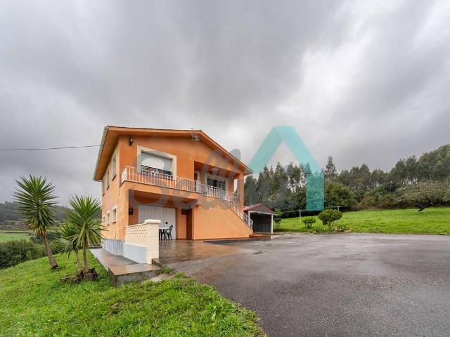 Villa en venta en Soto Del Barco, Rubines