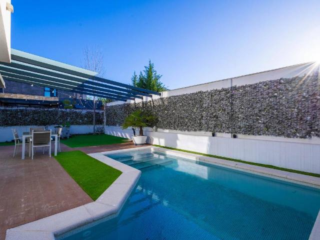 Chalet en venta en Torrejón De Ardoz, Madrid