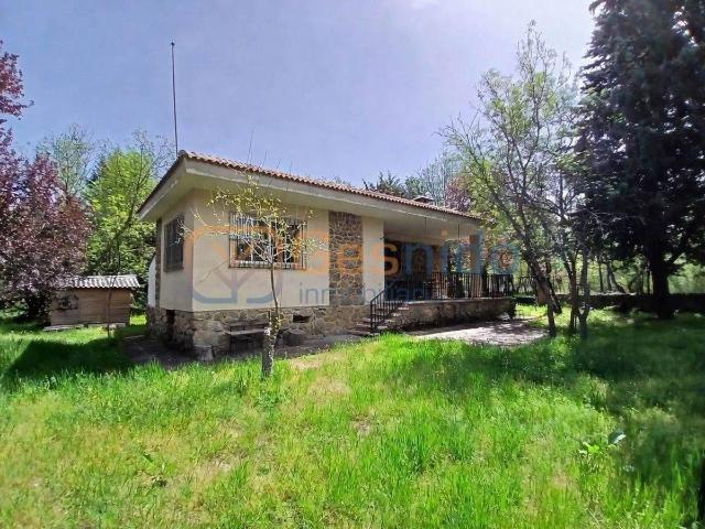 Chalet en venta en Sexmo de Posaderas, Sotosalbos