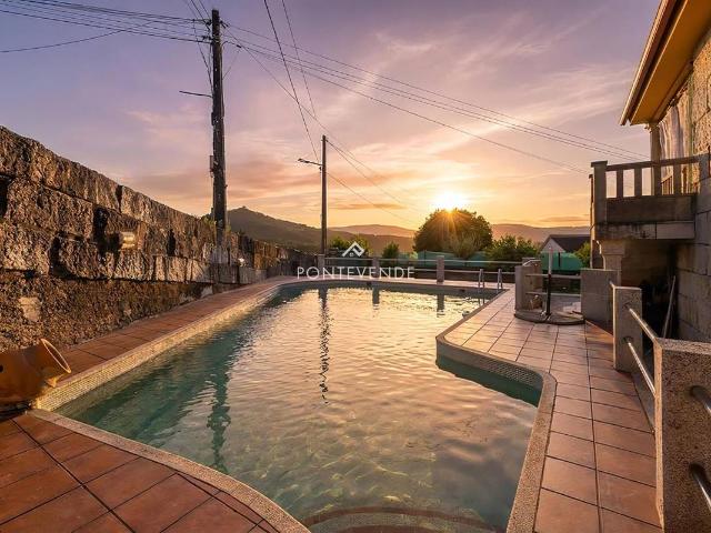 Chalet en venta en Soutomaior, Vigo