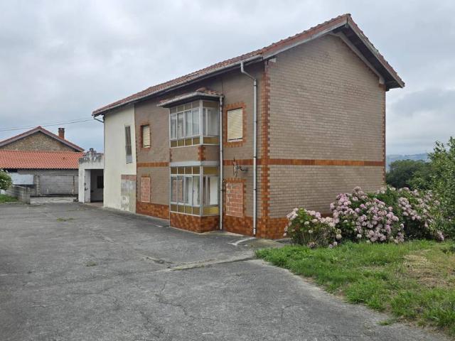 Chalet en venta en Calle Quintana, Suances