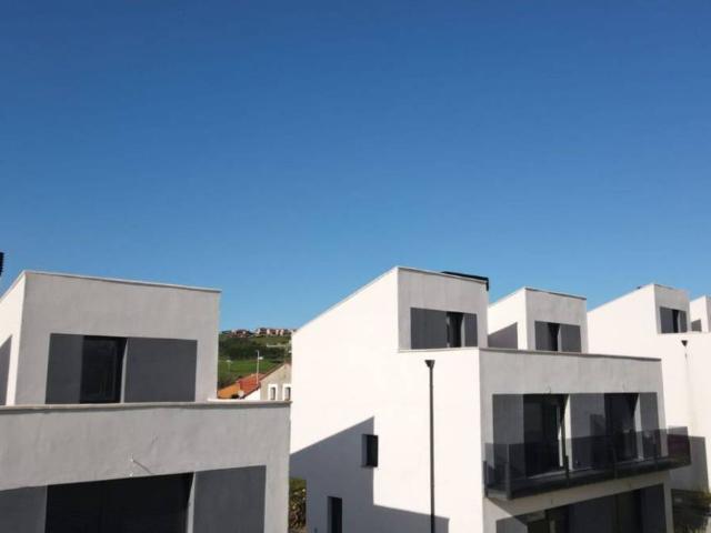 Chalet en venta en Suances, Cantabria