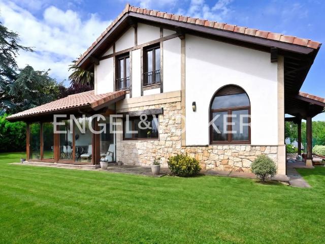 Chalet en venta en Calle Quintana, Suances