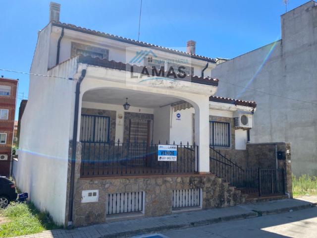 Chalet en venta en Talayuela, Extremadura