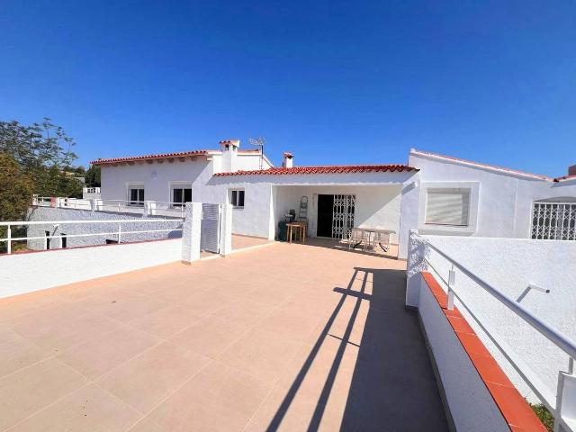 Chalet en venta en Tàrbena, Alicante