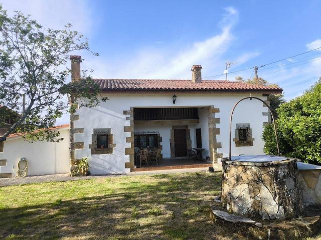 Chalet en venta en Villaviciosa, Asturias