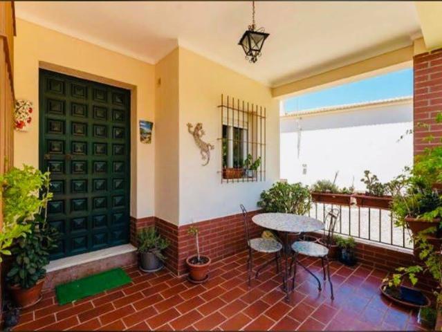 Villa en venta en Teba