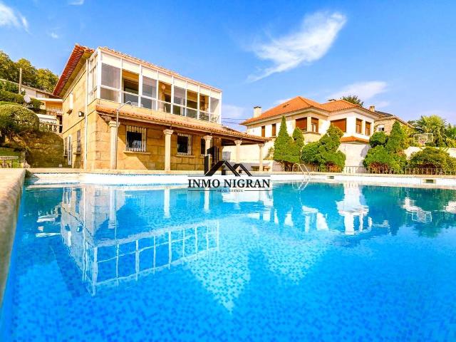 Chalet en venta en Vigo