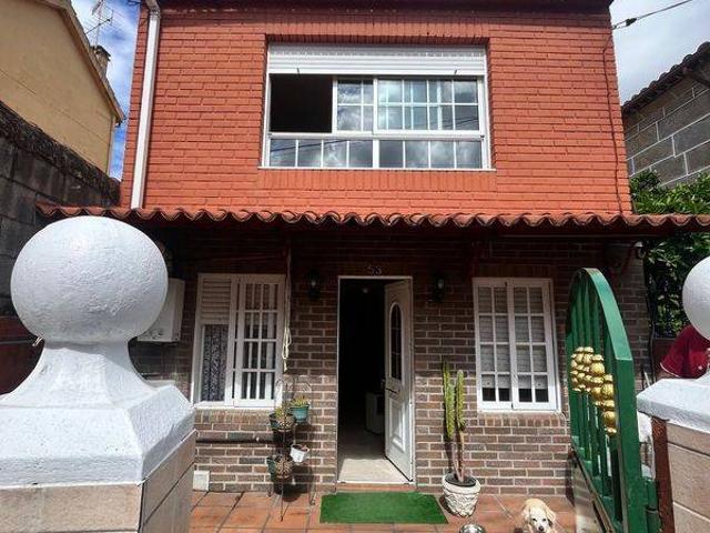 Chalet en venta en Vigo