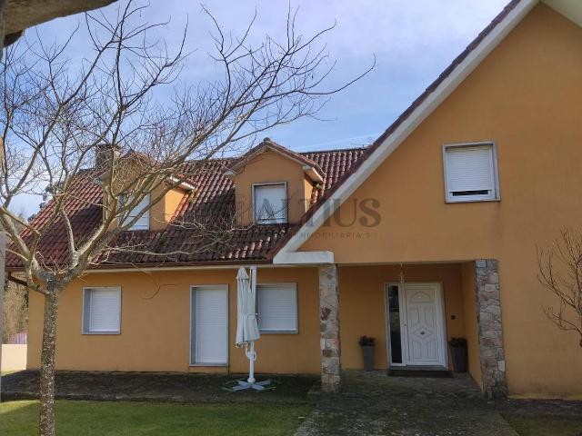 Chalet en venta en Luou, Santiago